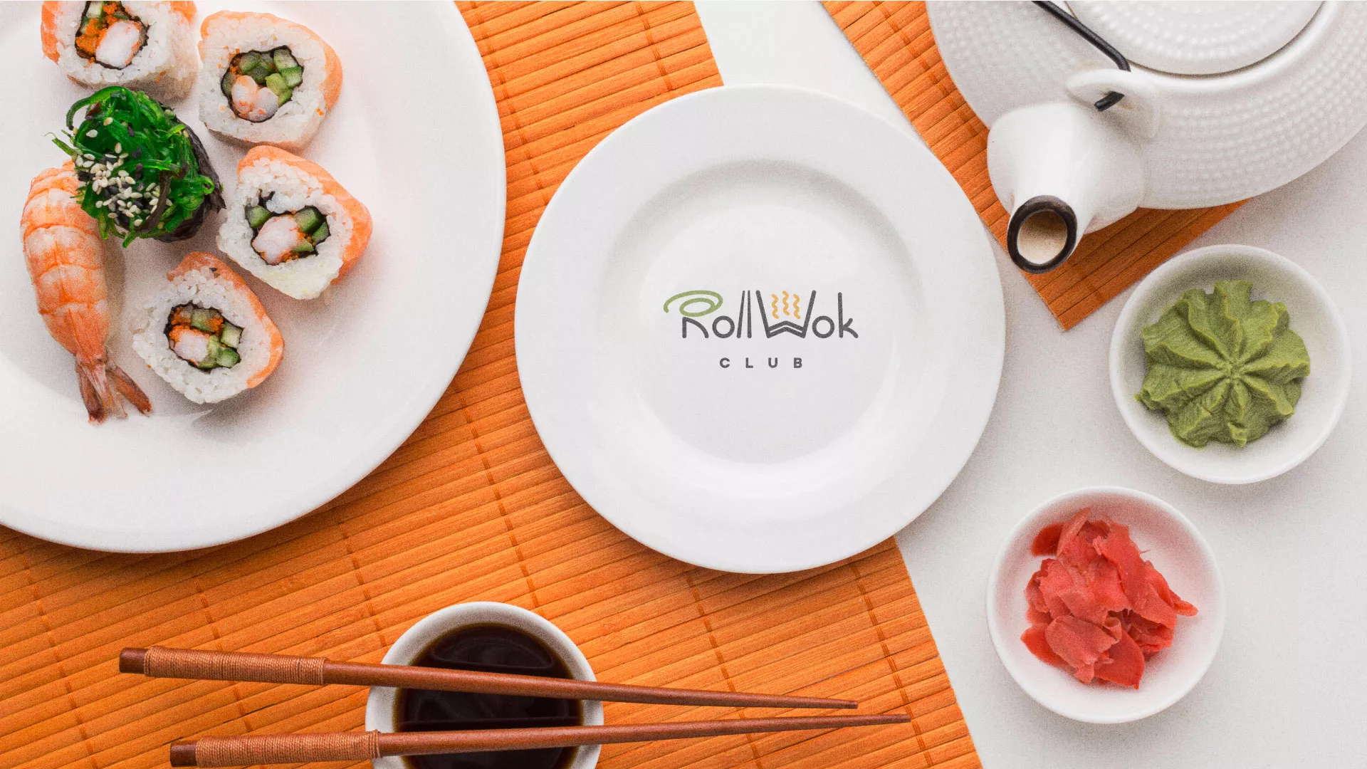 Разработка логотипа и фирменного стиля суши-бара «Roll Wok Club» в Слободском